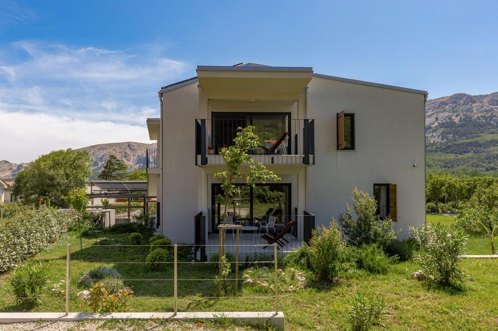 Sapore Di Mare Apartments - Happy Rentals バスカ エクステリア 写真