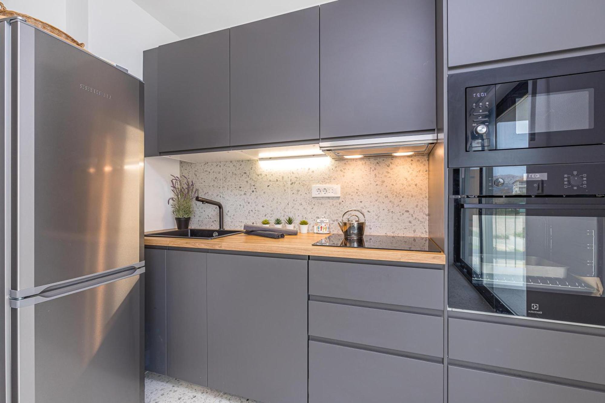 Sapore Di Mare Apartments - Happy Rentals バスカ エクステリア 写真