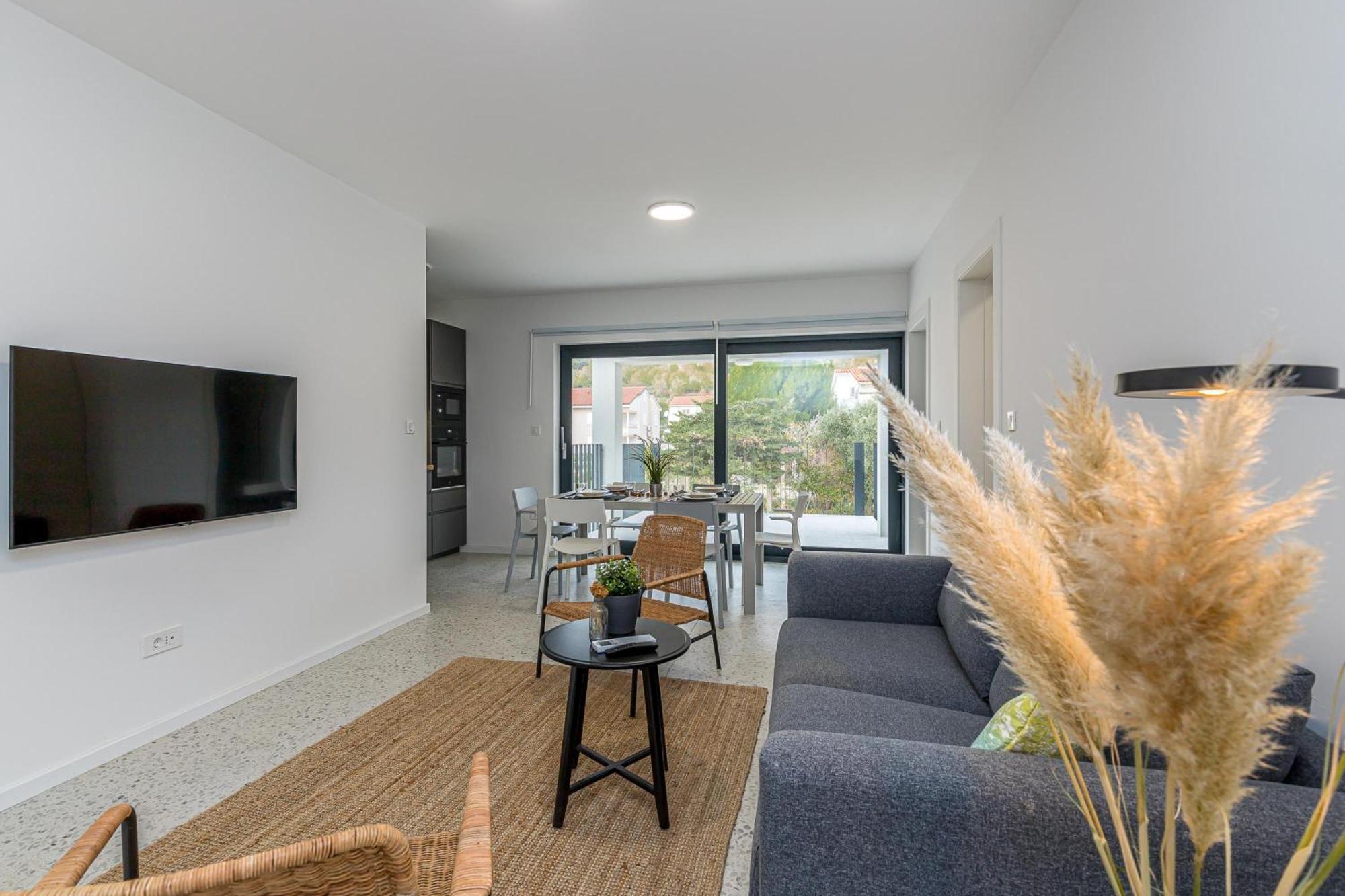 Sapore Di Mare Apartments - Happy Rentals バスカ エクステリア 写真