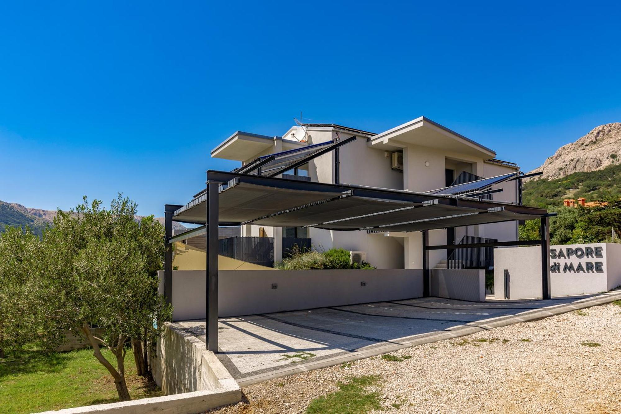 Sapore Di Mare Apartments - Happy Rentals バスカ エクステリア 写真