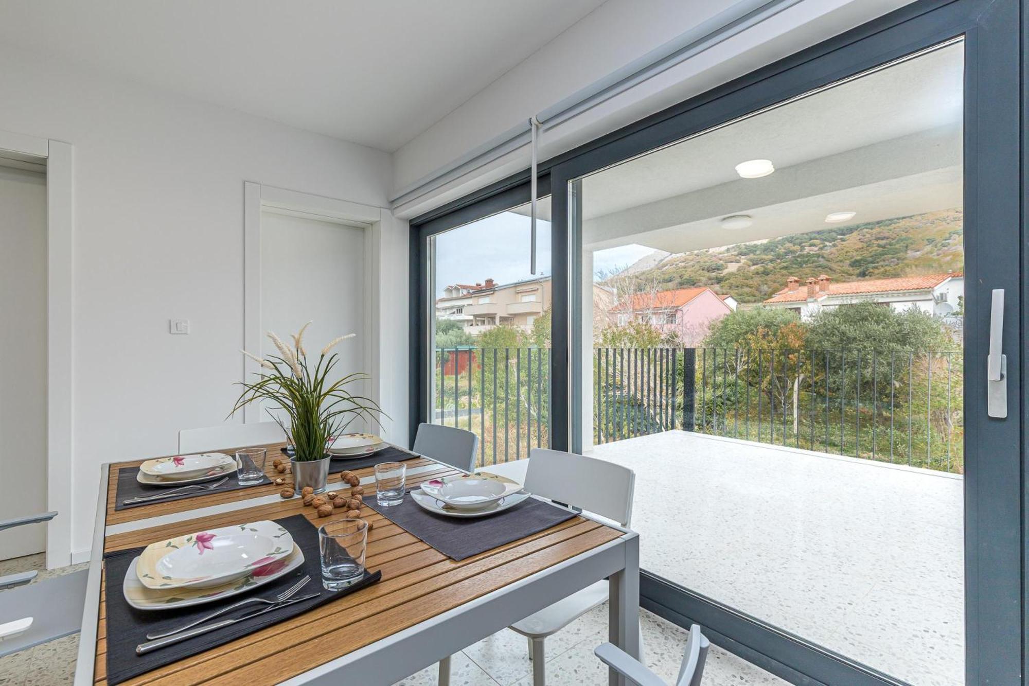Sapore Di Mare Apartments - Happy Rentals バスカ エクステリア 写真